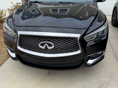 Used 2018 INFINITI QX60 Luxe image 1