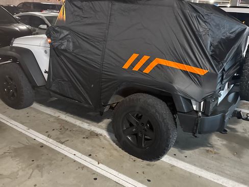 Used 2015 Jeep Wrangler Sport w/ Quick Order Package 24S AWD/4WD image 12