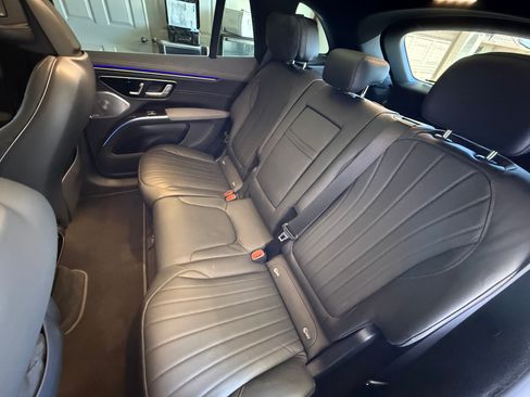 Used 2023 Mercedes-Benz EQS 450+ SUV image 14