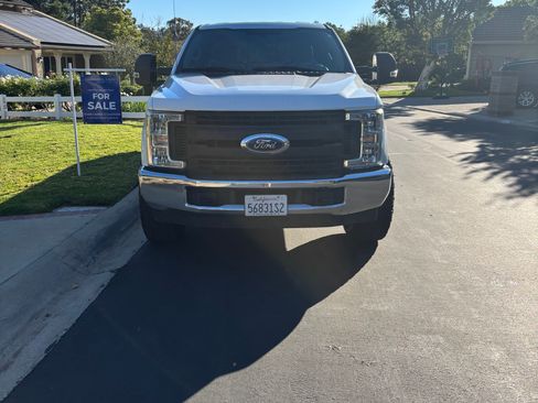 Used 2019 Ford F250 XL w/ Power Equipment Group image 2