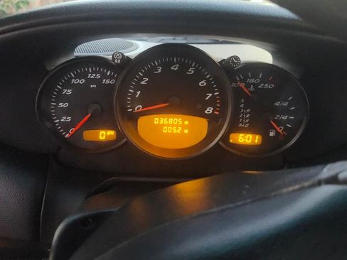 Used 2003 Porsche Boxster image 2