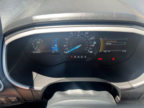 Used 2019 Ford Edge SEL w/ Equipment Group 201A FWD image 18