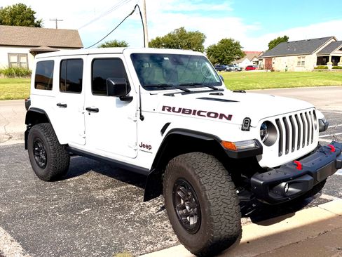 Used 2023 Jeep Wrangler Unlimited Rubicon w/ Xtreme 35 Tire Package image 1