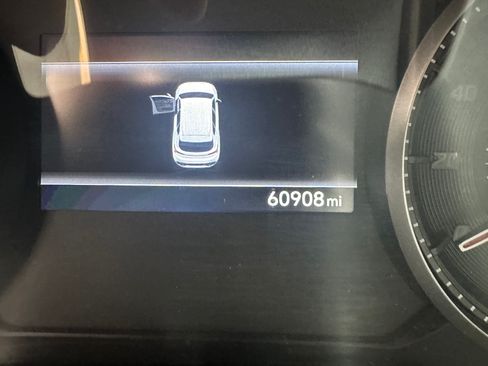 Used 2021 Hyundai Santa Fe SE image 8