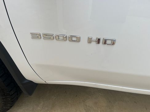 Used 2024 Chevrolet Silverado 3500 W/T RWD image 6