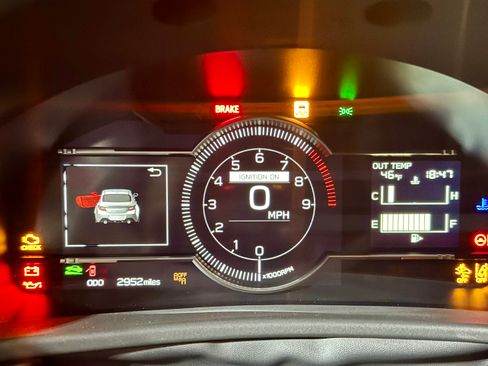 Used 2025 Toyota GR86 Premium image 2