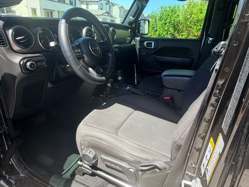 Used 2020 Jeep Wrangler Unlimited Sport S AWD/4WD image 5