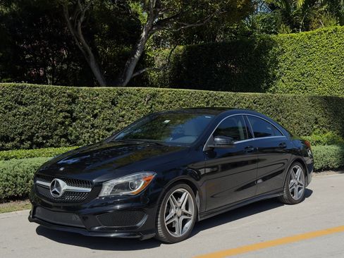 Used 2014 Mercedes-Benz CLA 250 image 5