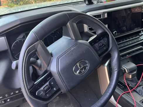 Used 2024 Toyota Tundra SR5 image 11