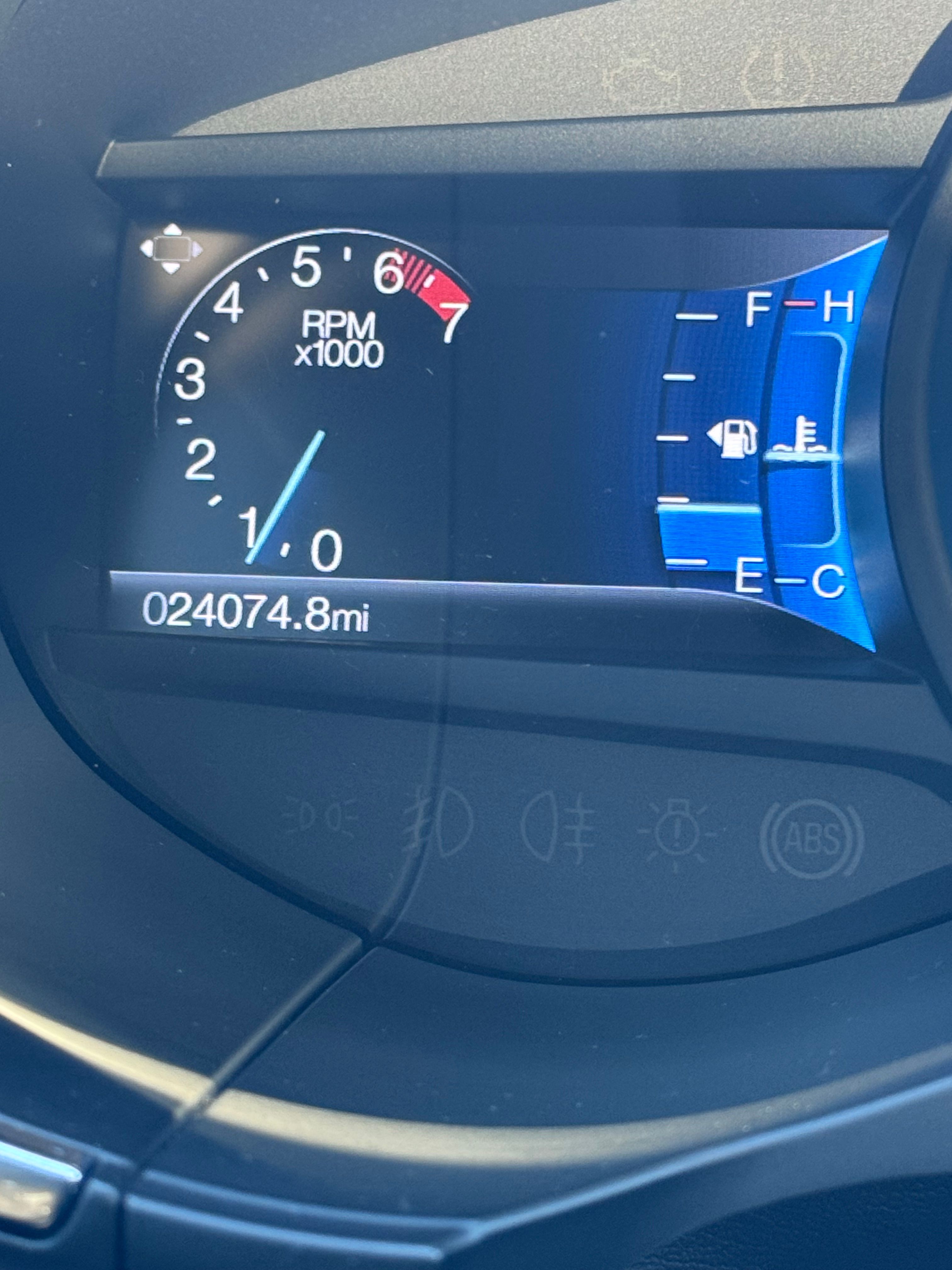Used 2021 Ford Edge Titanium AWD/4WD image 14