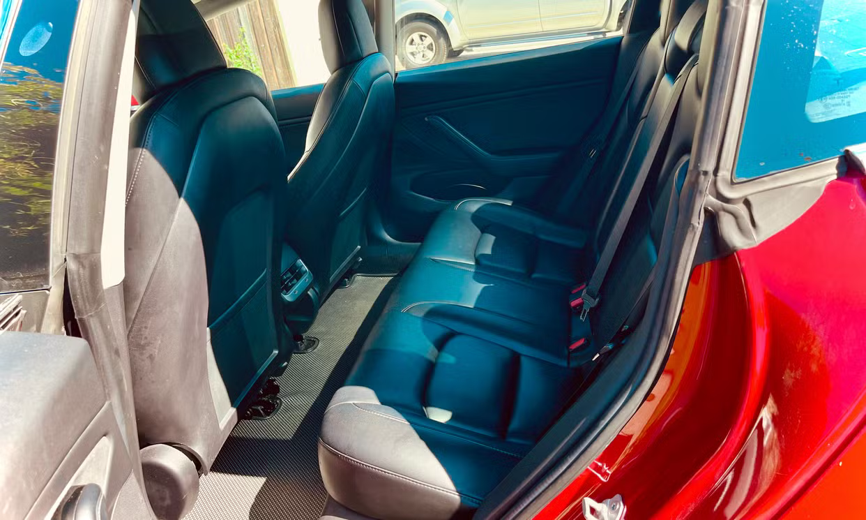 Used 2019 Tesla Model 3 RWD image 11