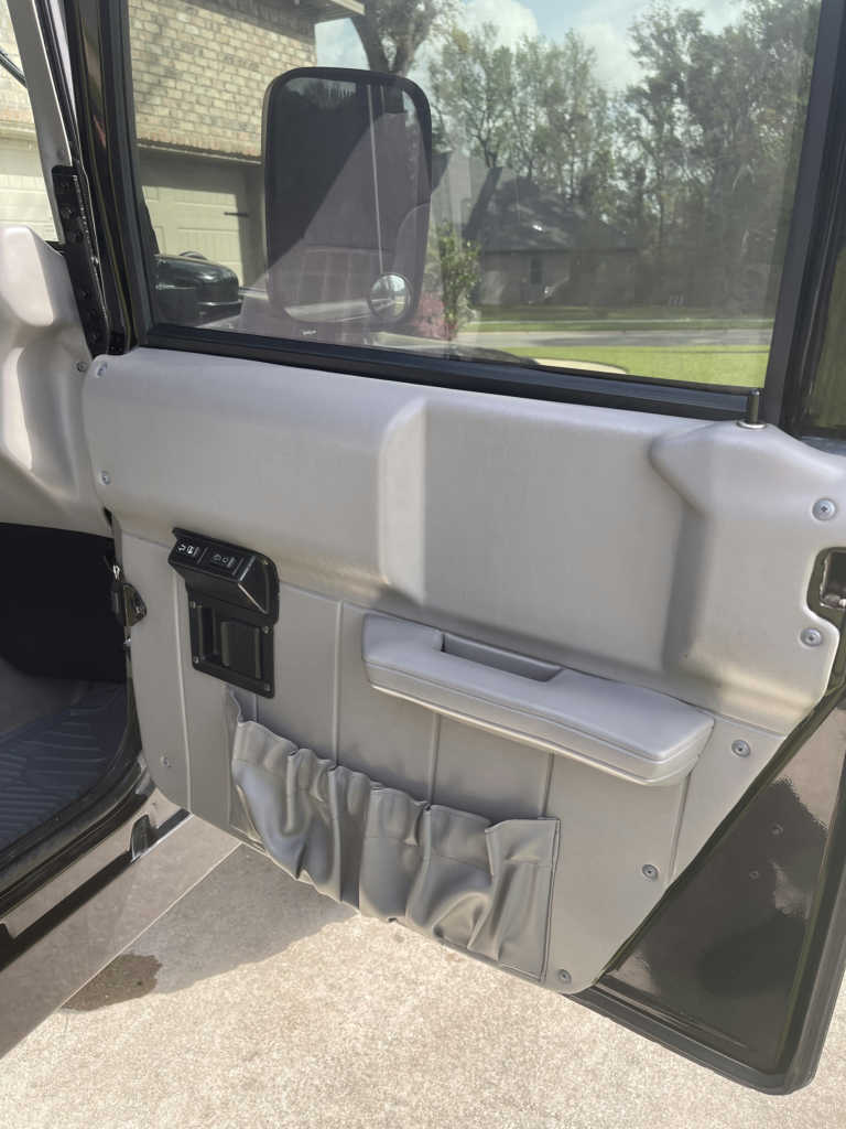 Used 1999 HUMMER H1 4-Door Wagon AWD/4WD image 20