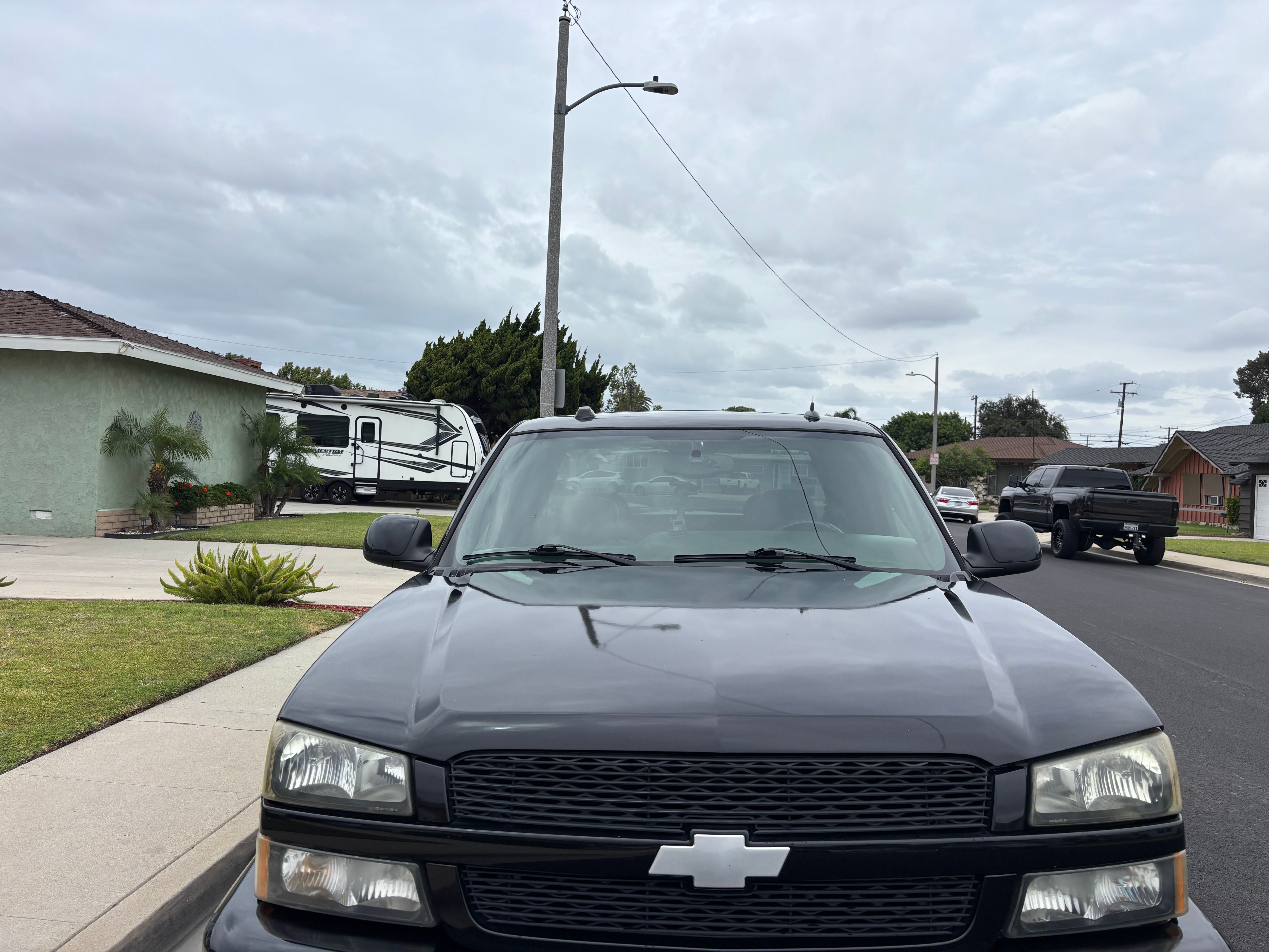 Used 2005 Chevrolet Silverado 1500 SS w/ Safe And Sound Package AWD/4WD image 4