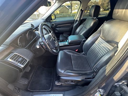 Used 2017 Land Rover Discovery HSE Luxury image 13