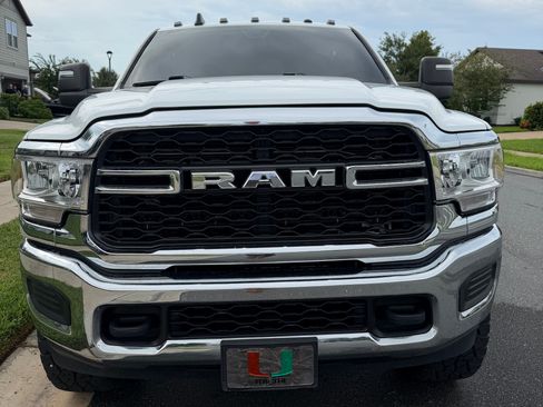 Used 2023 RAM 3500 Tradesman w/ Chrome Appearance Group AWD/4WD image 2