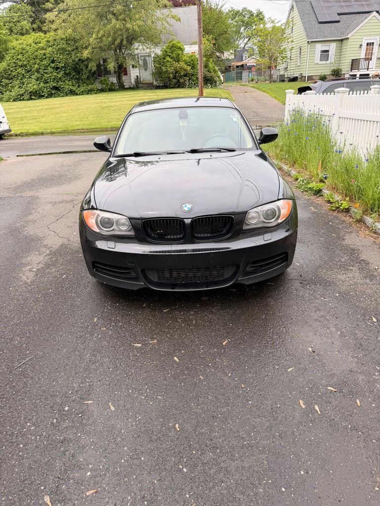 Used 2010 BMW 135i Coupe RWD image 2
