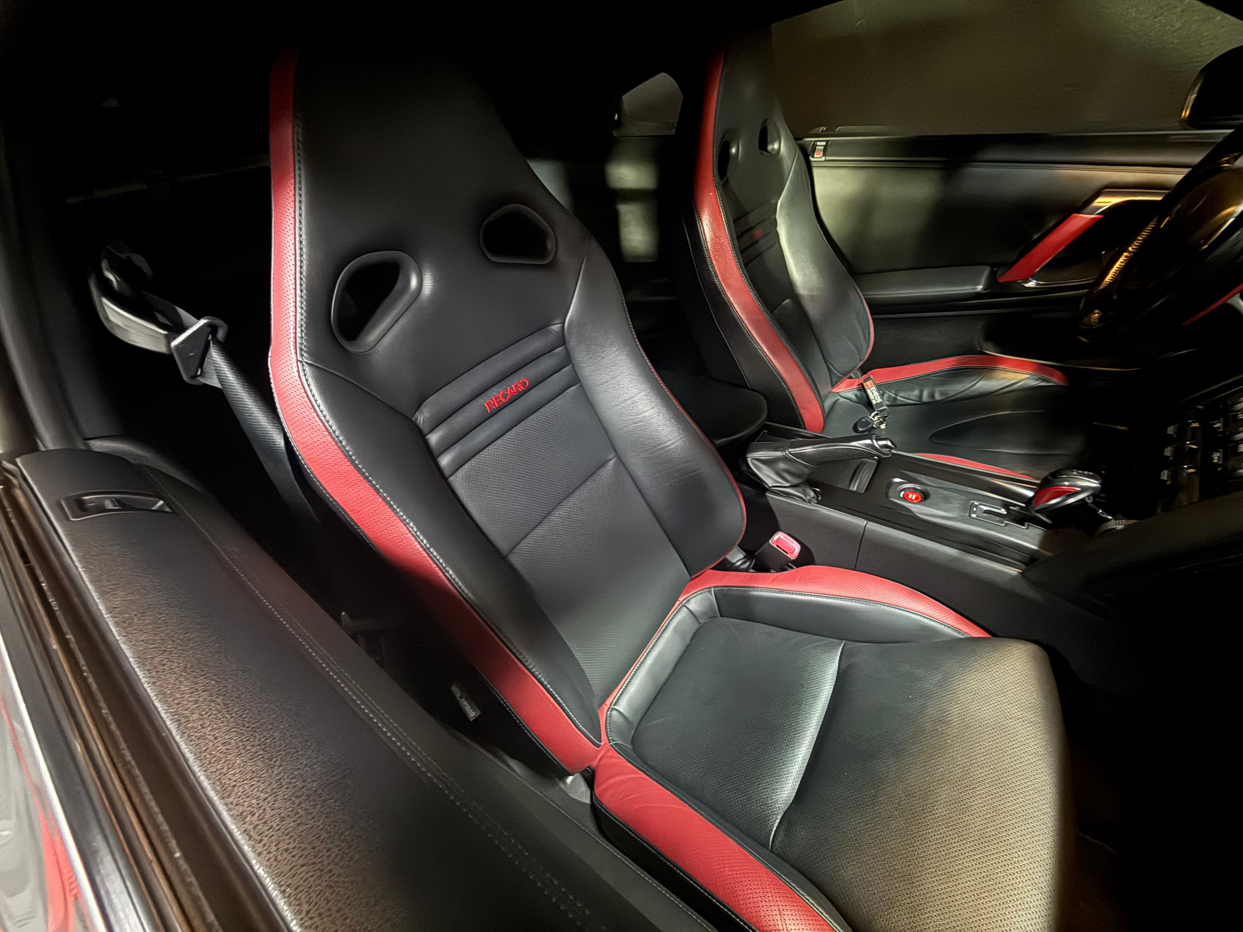 Used 2012 Nissan GT-R Black Edition AWD/4WD image 16