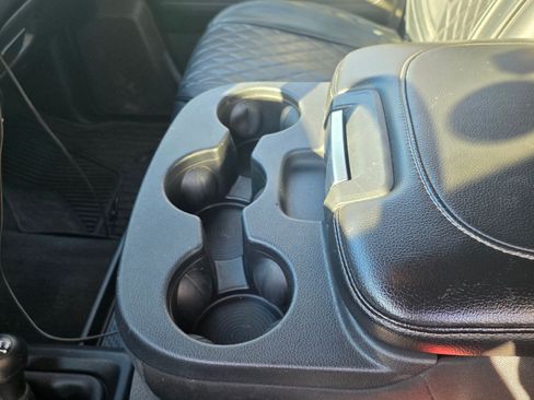 Used 2022 RAM 3500 Tradesman image 16