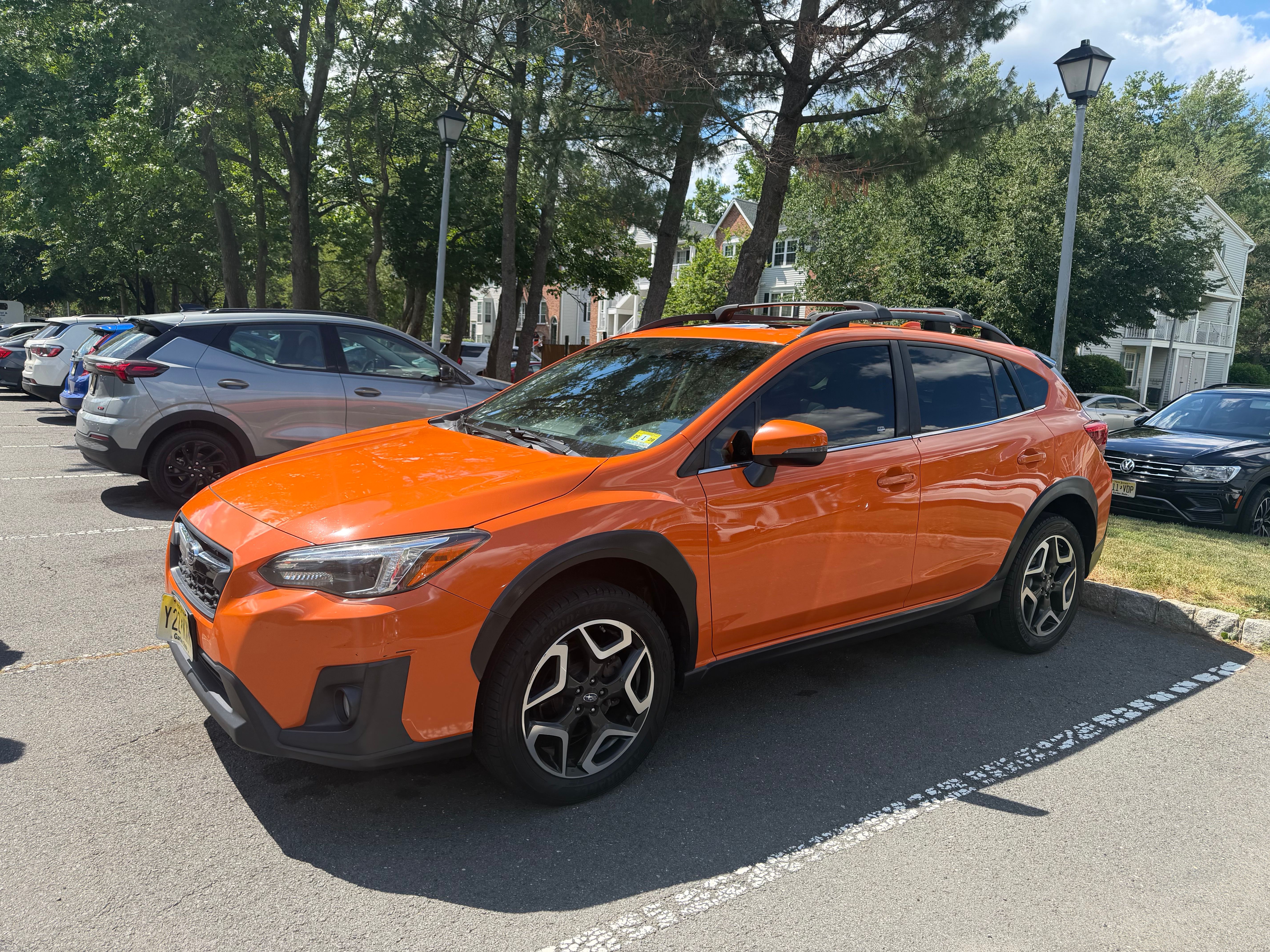 Used 2019 Subaru Crosstrek 2.0i Limited w/ Moonroof Package w/Navigation AWD/4WD image 1