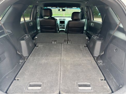Used 2012 Ford Explorer XLT AWD/4WD image 11