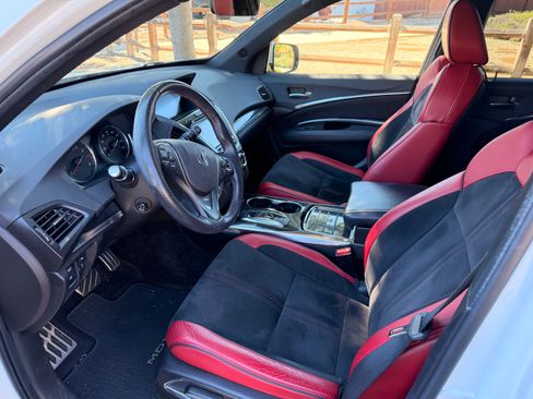 Used 2019 Acura MDX w/ Technology Package AWD/4WD image 11
