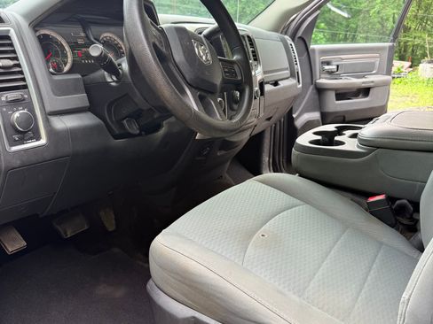 Used 2016 RAM 2500 SLT AWD/4WD image 9