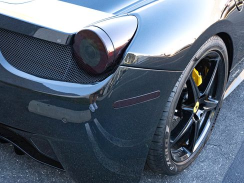 Used 2011 Ferrari 458 Italia Coupe image 10