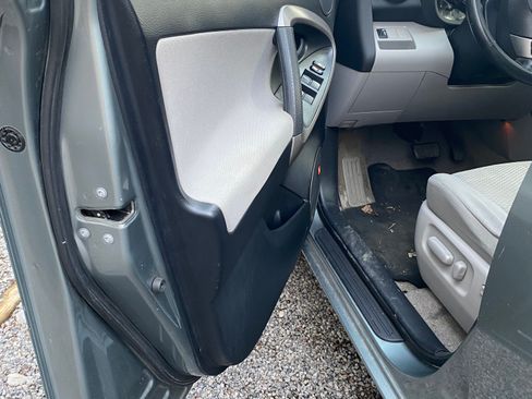 Used 2008 Toyota RAV4 Limited image 19