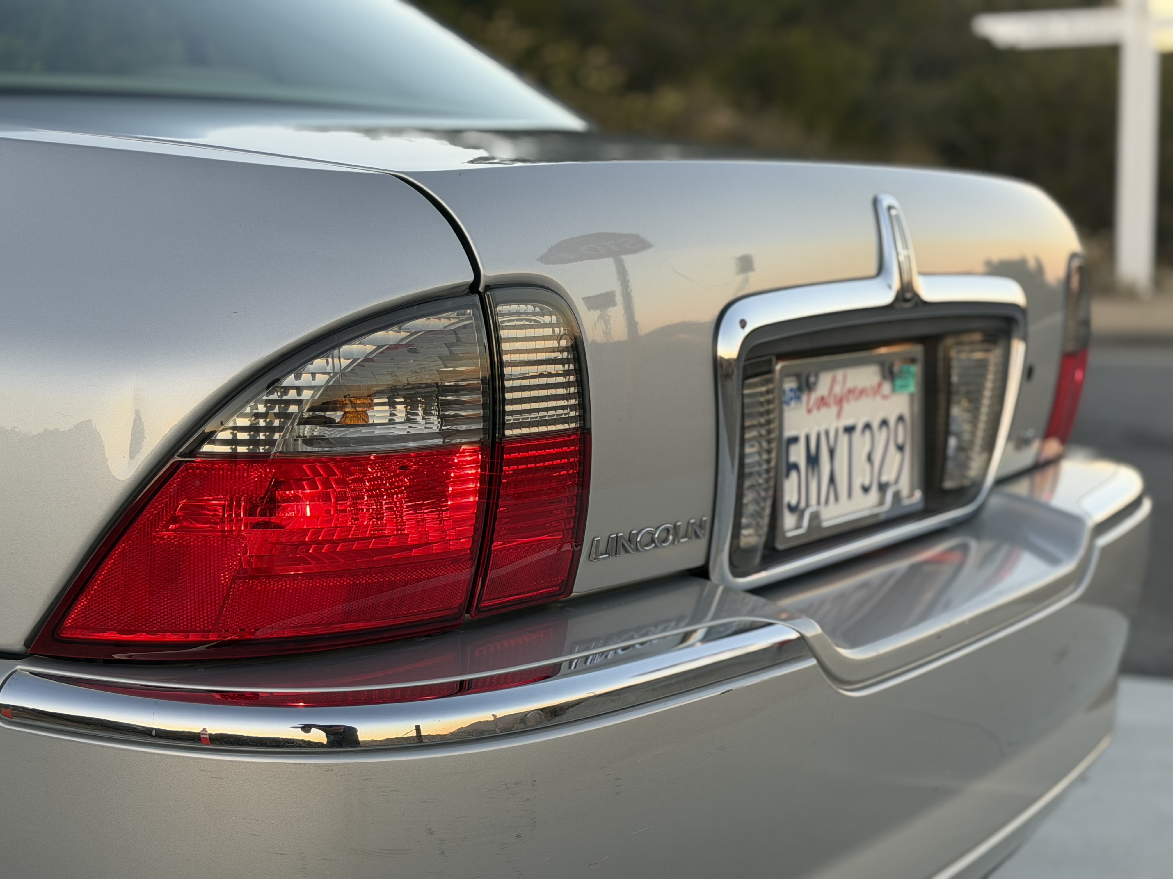 Used 2005 Lincoln LS RWD image 6