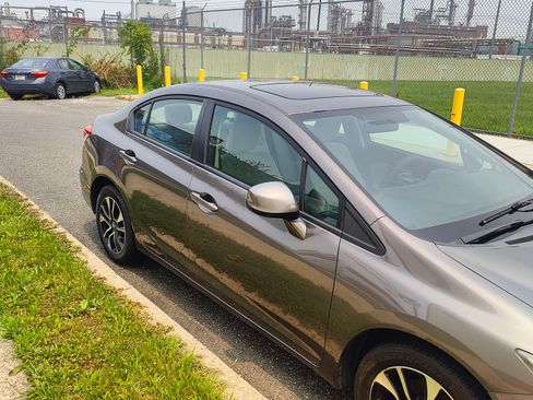 Used 2013 Honda Civic EX image 2