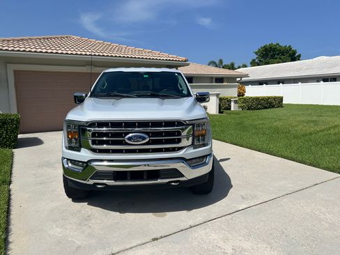 Used 2022 Ford F150 Lariat AWD/4WD image 5