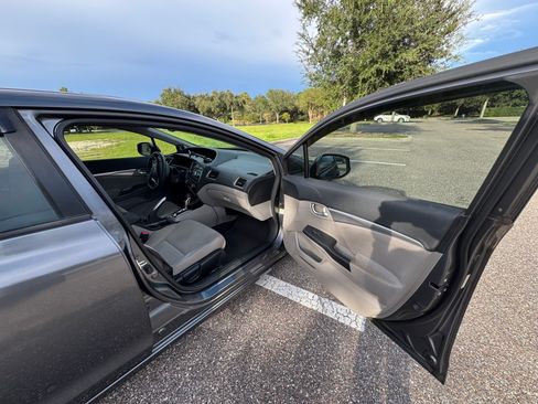 Used 2013 Honda Civic EX image 11