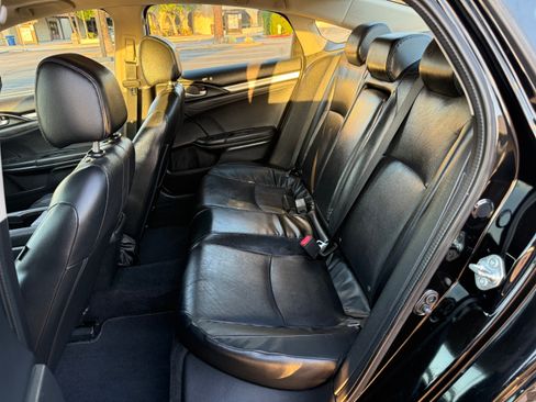 Used 2016 Honda Civic EX-L image 8
