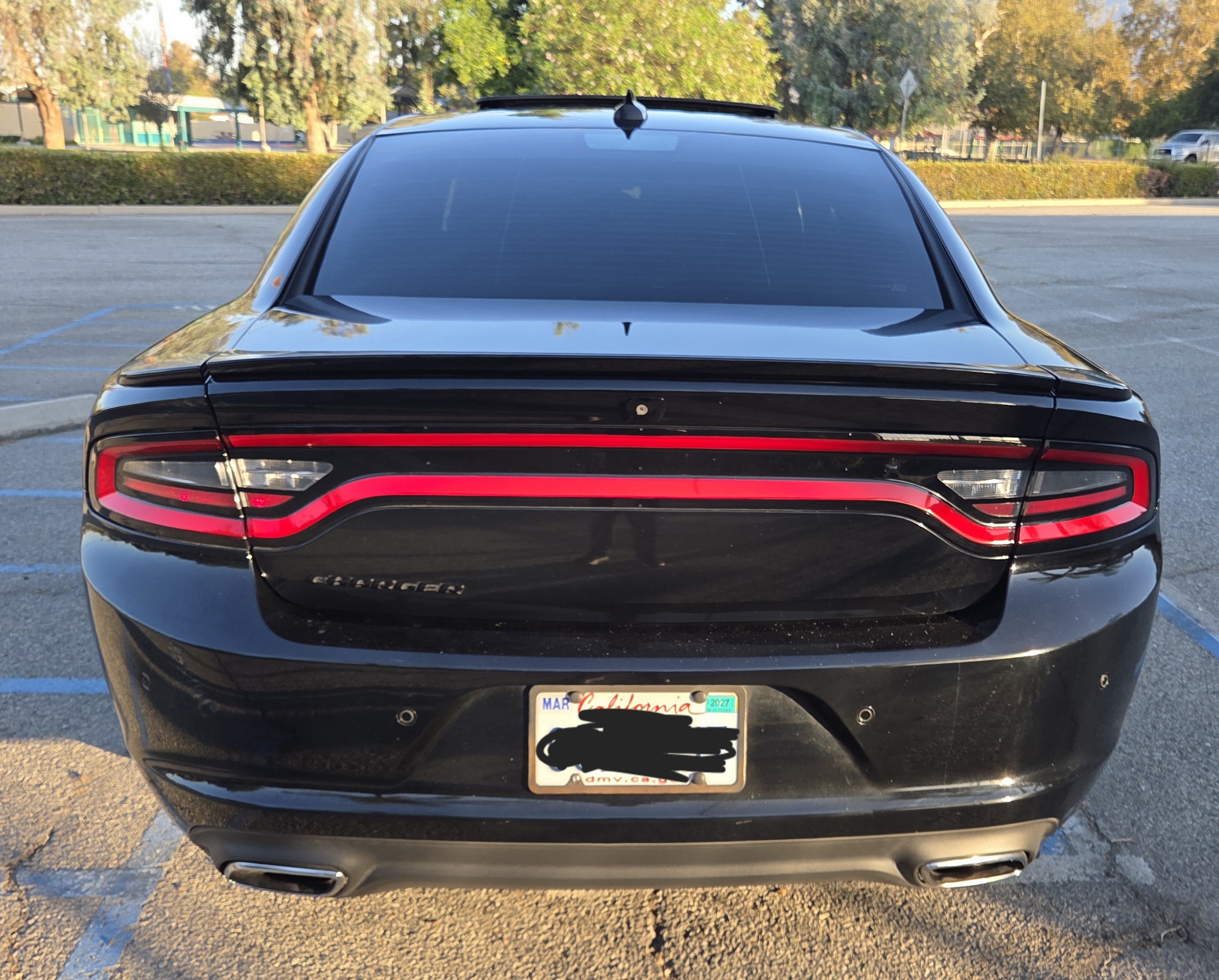 Used 2016 Dodge Charger SXT w/ Plus Group RWD image 14