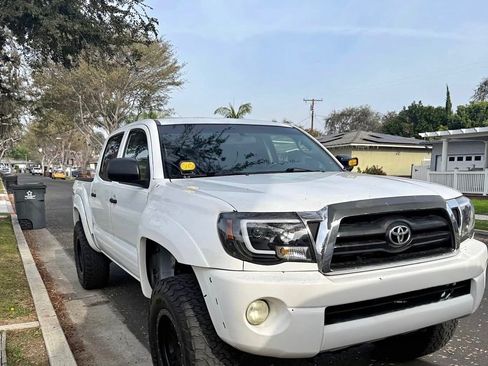 Used 2007 Toyota Tacoma PreRunner image 5