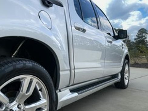 Used 2010 Ford Explorer Sport Trac Limited RWD image 6