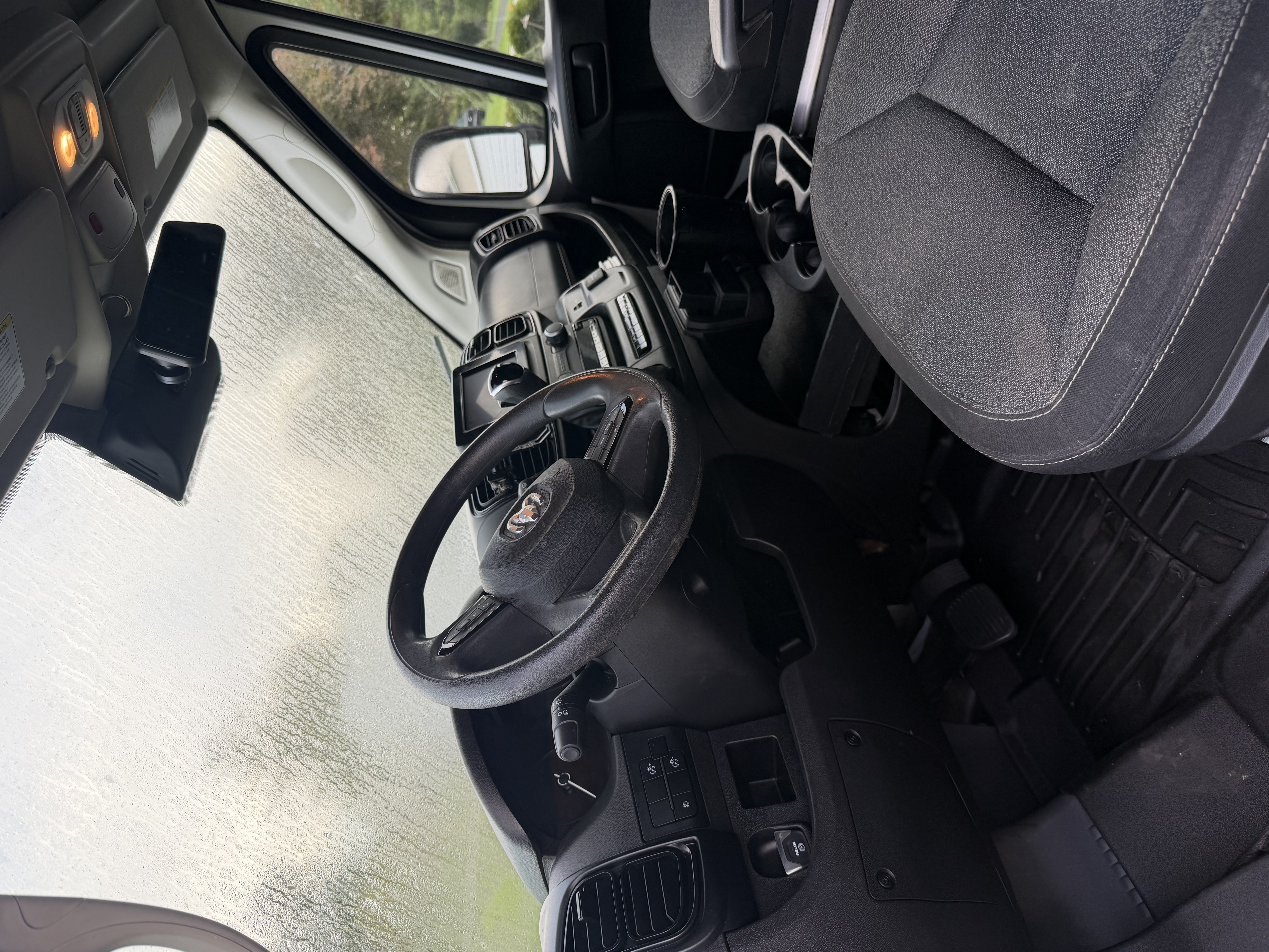 Used 2023 RAM ProMaster 3500 w/ Convenience Group FWD image 19
