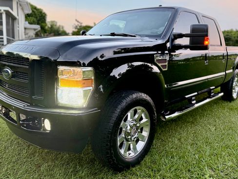 Used 2008 Ford F250 XLT image 2