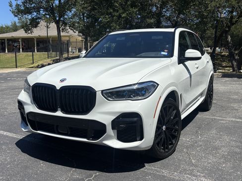Used 2023 BMW X5 M50i w/ Executive Package AWD/4WD image 4