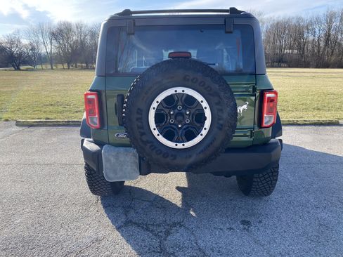 Used 2022 Ford Bronco 2-Door w/ Sasquatch Package image 8