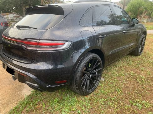 Used 2021 Porsche Macan S image 10