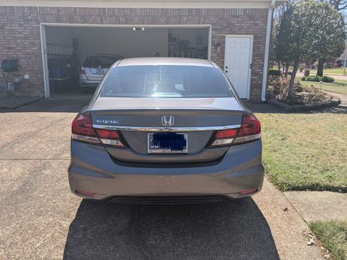 Used 2015 Honda Civic EX-L image 9