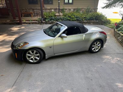 Used 2005 Nissan 350Z Enthusiast