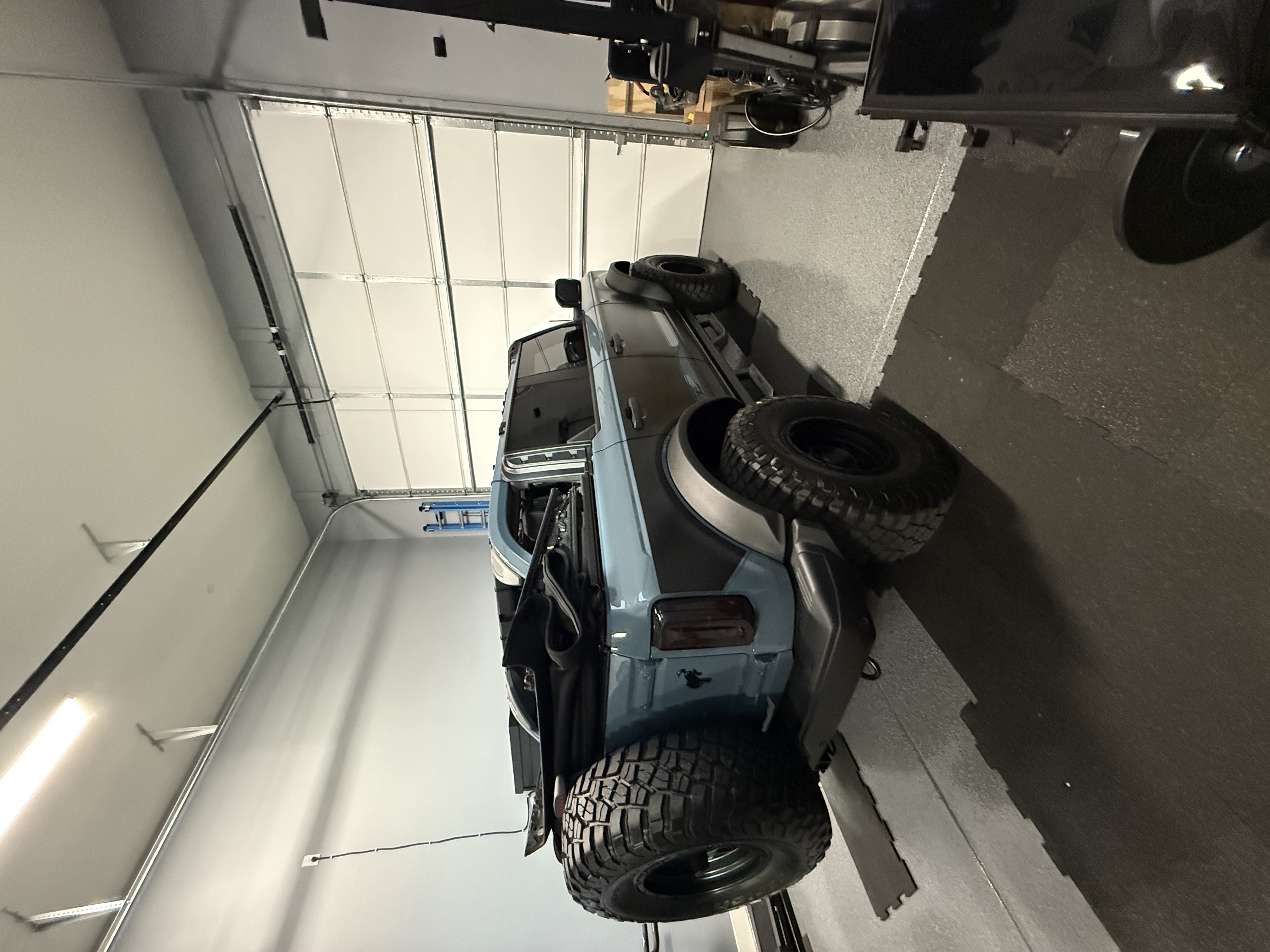 Used 2021 Ford Bronco Badlands AWD/4WD image 2
