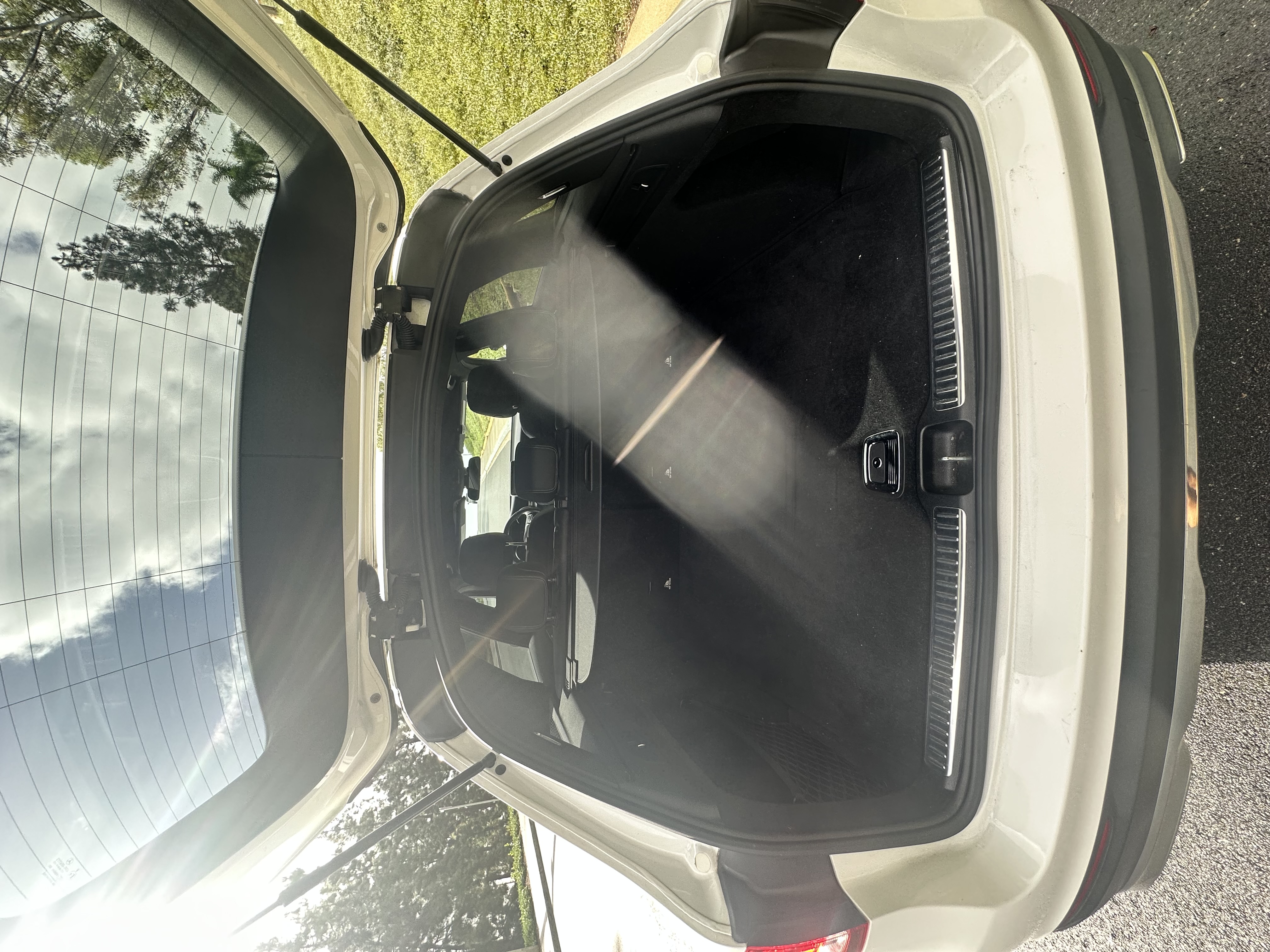 Used 2019 Mercedes-Benz GLC 300 image 10