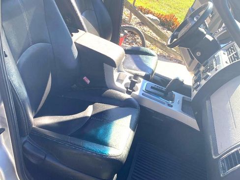 Used 2009 Mercury Mariner Premier image 10