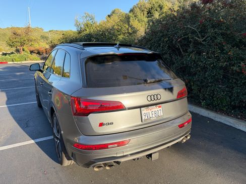 Used 2024 Audi SQ5 Premium Plus w/ Premium Plus Package image 5