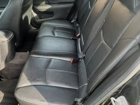 Used 2011 Chrysler 200 Limited FWD image 9