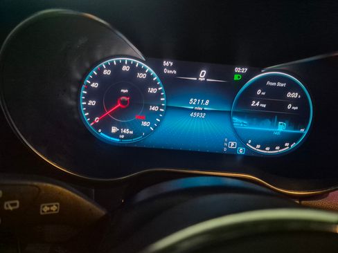 Used 2020 Mercedes-Benz GLC 300 4MATIC image 15