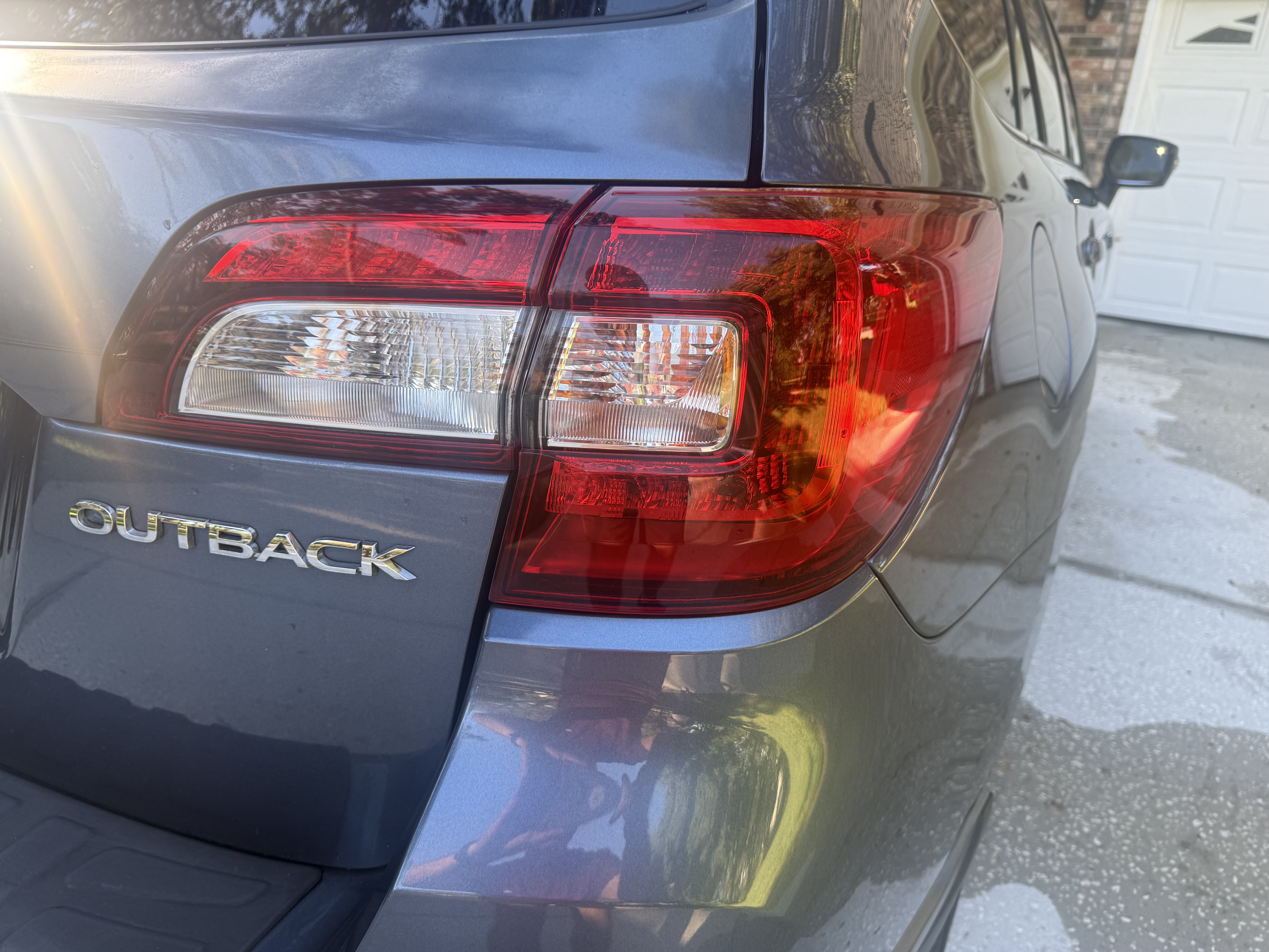 Used 2016 Subaru Outback 2.5i AWD/4WD image 24